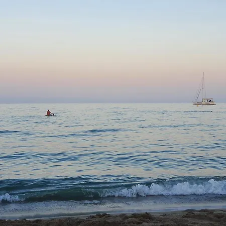 Διαμέρισμα Benalroma A 50 Metros De La Playa!